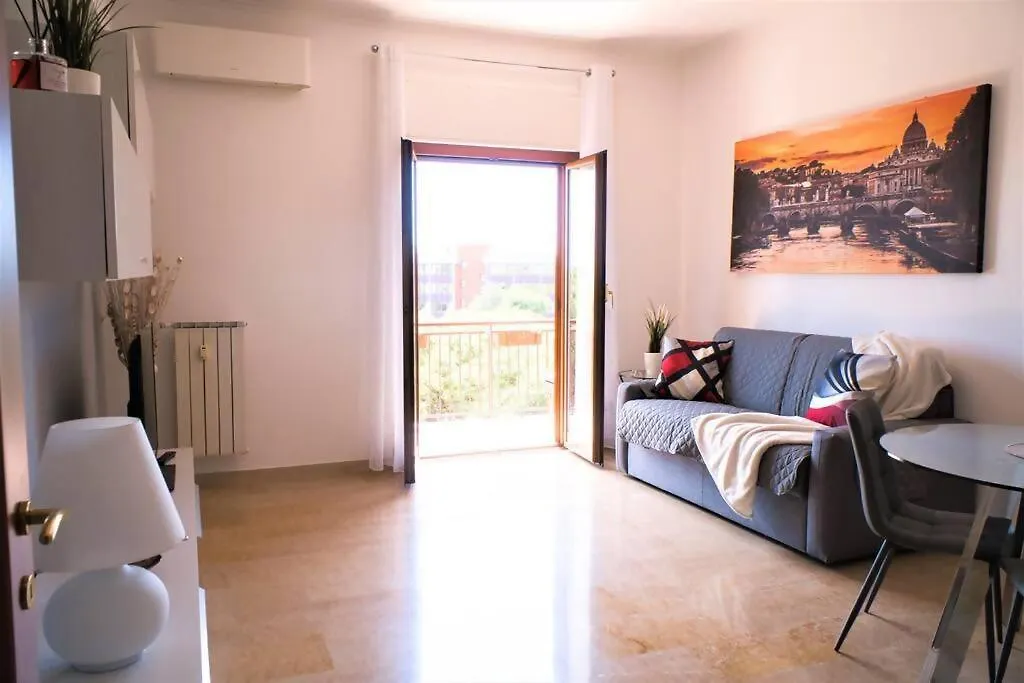 Sun & Moon Apartment Free Parking Near Vaticano Rome Italy