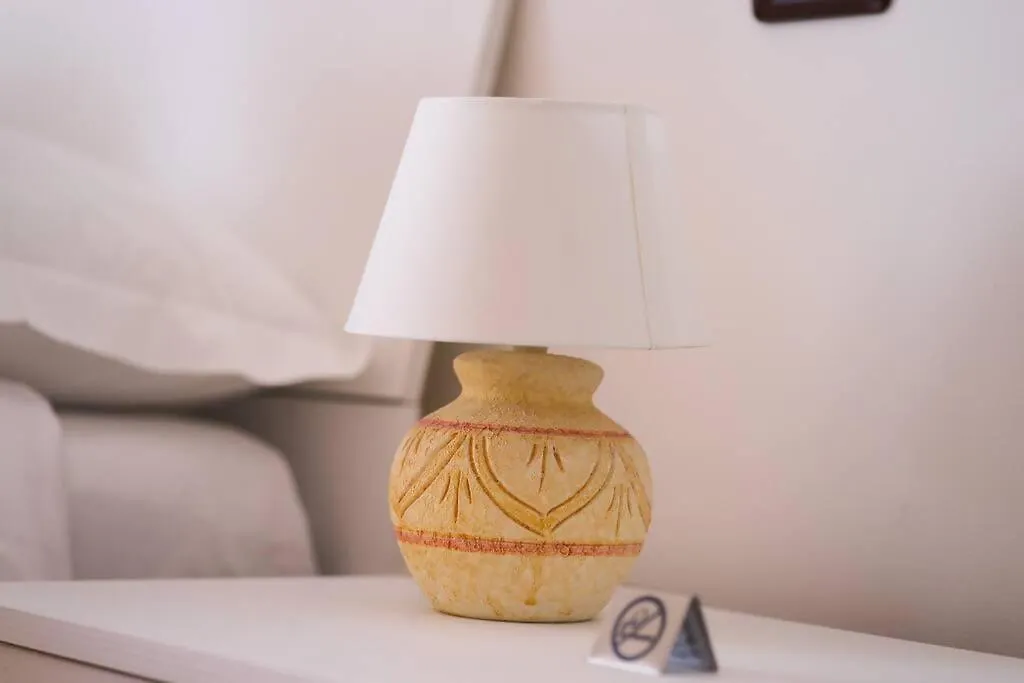 Sun & Moon Apartment Free Parking Near Vaticano Rome